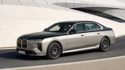 BMW 7시리즈 혁신: 디지털 솔루션과 프리미엄 디자인