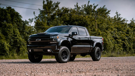 Новый Chevrolet Silverado получил 660-сильную модификацию от американских тюнеров
