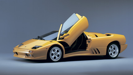 Эксклюзивный Lamborghini Diablo VT Roadster продают в России за 35 млн рублей