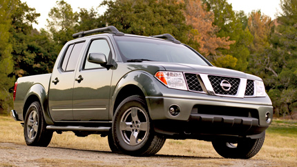 Компания Nissan начала отзывную кампанию из-за логотипов на руле