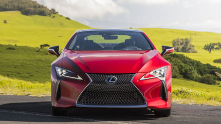  Бренд Lexus показал обновлённые купе и кабриолет LC 2024 модельного года