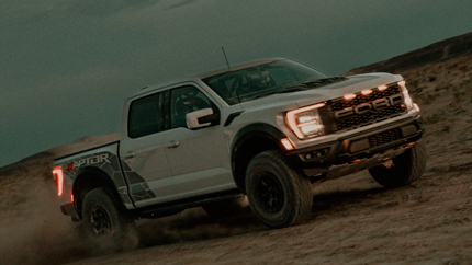 Ford представила F-150 Raptor R — второй по мощности серийный пикап в мире