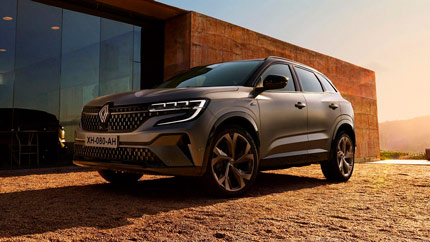В Россию привезли новый элегантный кроссовер Renault Austral
