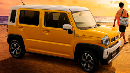 В Россию начали поставлять хэтчбеки Suzuki Hustler. Они дешевле, чем российская LADA Granta