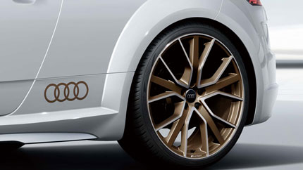 Дилеры назвали модели Audi и Volkswagen бестселлерами параллельного импорта в РФ