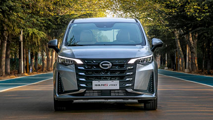 На рынке РФ появился китайский минивэн GAC Trumpchi M6 за 2,2 млн рублей