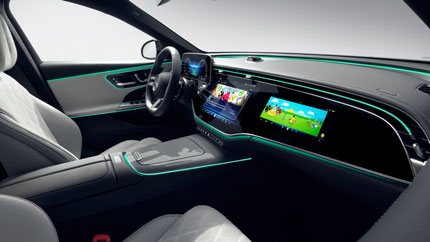 Mercedes-Benz рассекретил салон нового E-Class