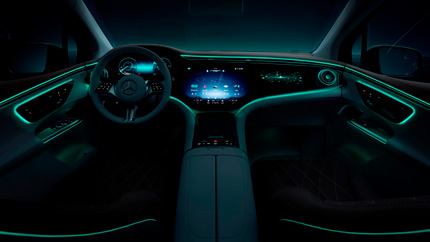 Опубликованы первые изображение интерьера нового электрокроссовера Mercedes-Benz EQE SUV