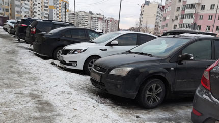Почему петербуржцы вынуждены тратиться на парковку