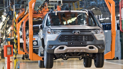 АВТОВАЗ запустил производство «упрощенного» внедорожника LADA Niva Travel