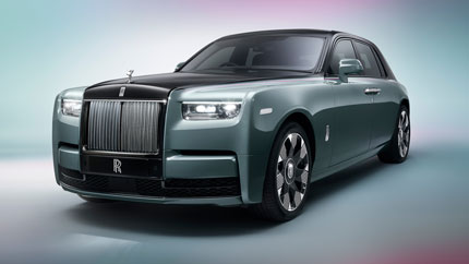 Названы самые роскошные авто 2023 года