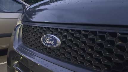 На компанию Ford подали в суд из-за возгорания двигателей в авто
