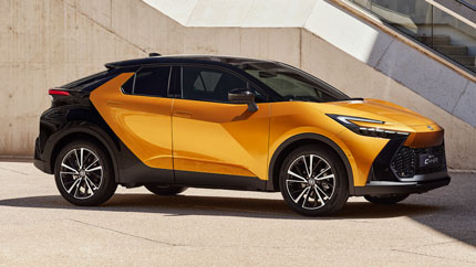 Дебютировала новая Toyota C-HR