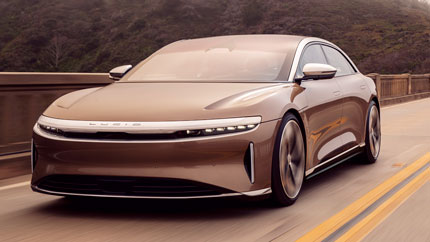 В Россию привезли роскошный электроседан Lucid Air