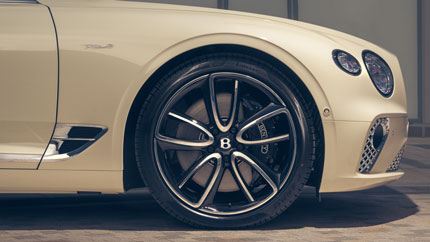 Первый электрокар Bentley сможет сам собой управлять