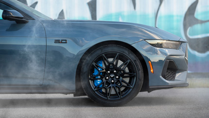 Представлено новое поколение спорткара FORD Mustang 