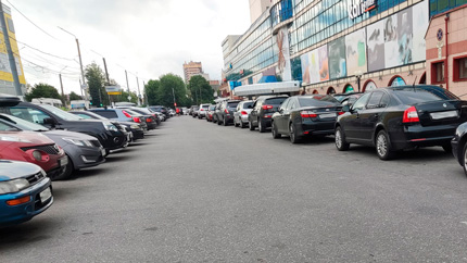 В РФ могут ввести льготный режим для ввоза автомобилей из-за границы