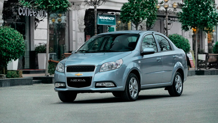 Бюджетные седаны Chevrolet Nexia привезли в Россию