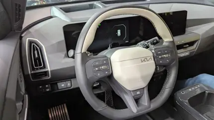 Россияне стали сметать автомобили из-за рубежа: спрос подскочил на 300%