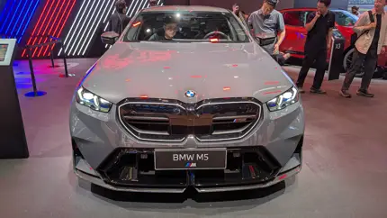 В Пекине дебютировали самые злые BMW — M5 и M2 CS