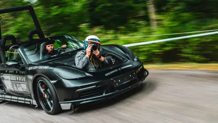 Мечта мафиози: Porsche переоборудовал багажник Boxster для перевозки человека