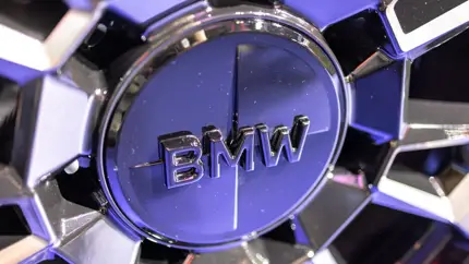 Глобальный отзыв автомобилей BMW из-за дефекта рулевого механизма: какие модели затронуты