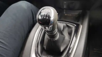 С какой коробкой передач безопаснее покупать автомобиль с пробегом: советы эксперта