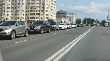 Водителям РФ рассказали о штрафах за пересечение сплошной линии