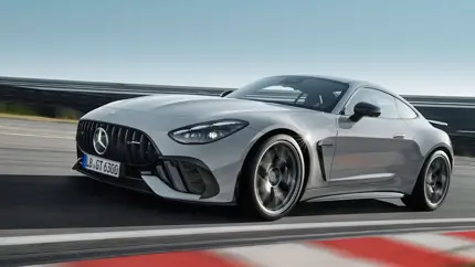 Mercedes-AMG показал купе, которое бросает вызов Ferrari и Porsche