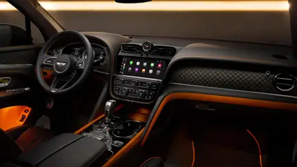Bentley лидирует: названы самые популярные люксовые авто с пробегом в России