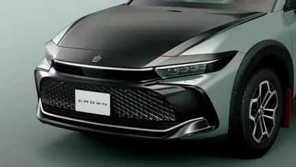 Toyota представила в Японии внедорожную версию седана Toyota Crown