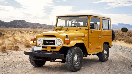 15 млн рублей: в России продают легендарный внедорожник Toyota Land Cruiser 40