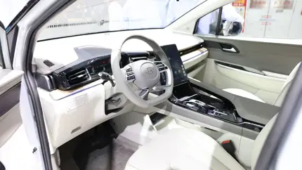 Россияне назвали самые желанные для возвращения автобренды