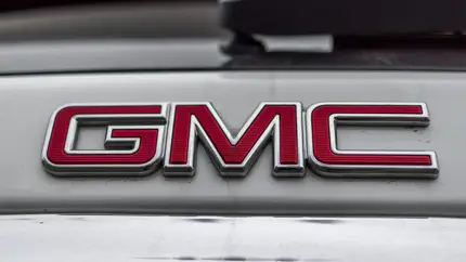 Концерн GM отзывает около 62 тыс. автомобилей из-за «фантомного торможения»