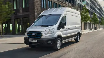 Пространство для всего: Ford готовит уникальный багажник-контейнер для будущих электрокаров