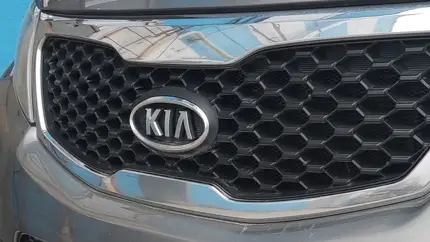 В России выставили на продажу Kia Sorento второго поколения в состоянии «капсулы времени»