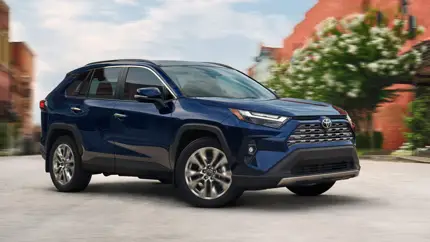 Toyota превратила RAV4 в «смартфон на колесах» с обновлениями