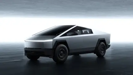 Отдать за «бесценок»: сколько теряют в стоимости подержанные пикапы Tesla Cybertruck