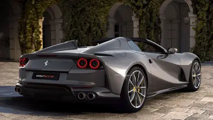 С «молотка» уйдёт редкий Ferrari 812 GTS
