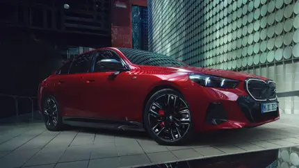Не придется доплачивать: BMW i5 2026 модельного года получит ряд интересных обновлений