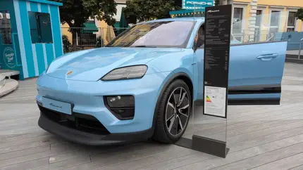 Электрокроссовер Porsche Macan 4 приехал на мотор-шоу в Мюнхен