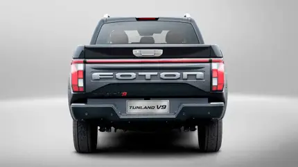 Компания Foton начала продажи новых пикапов Tunland V7 и V9 в России