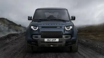 Обновлённый Land Rover Defender: представлен модернизированный внедорожник