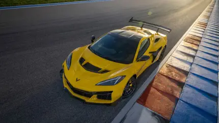 Chevrolet Corvette опередил Ford Mustang на Нюрбургринге