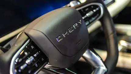 В России в 2024 году начнутся продажи гибридного седана Chery Arizzo 8