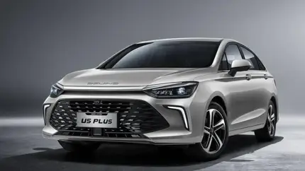 Китайский седан BAIC U5 Plus в России теперь стоит дешевле, чем Lada Vesta