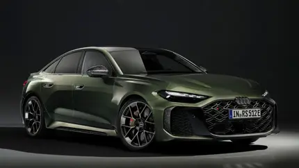 Новый соперник BMW M3 едет в Индию: RS 5 получил 639 л.с. и запас на электротяге