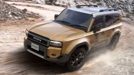 Илья Свиридов разобрал салон нового внедорожника Toyota Land Cruiser 250 - на что стоит обратить внимание