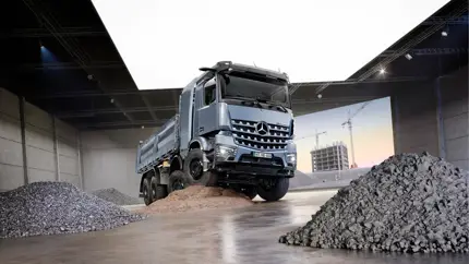 Минус 20 не помеха: электрический Mercedes eArocs 400 прошел экстремальный тест