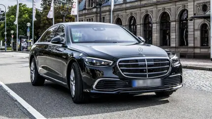 Популярность представительской модели Mercedes-Benz S-Class уже не та: таких машин будут выпускать в 2 раза меньше